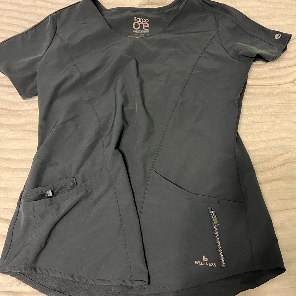 Barco One Wellness Scrub Top